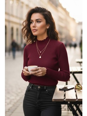 Tarz Cool Kadın Yarım Balıkçı Detaylı Triko Kazak