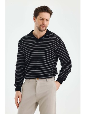 Tarz Cool Erkek Patlı Slim Fit Çizgi Detaylı Uzun Kollu Polo Yaka Triko Kazak