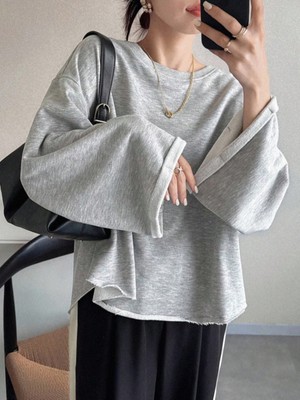 Tarz Cool Oversize Kesim Bisiklet Yaka Uzun Kollu Sweatshirt