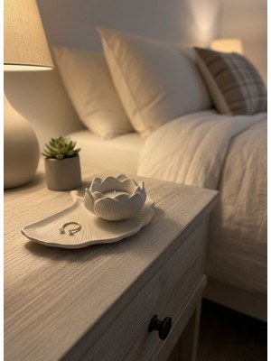 Modesta Home El Yapımı Yelpaze Formlu Dekoratif Takı Tabağı & Lotus Mumluk Set | Modern Ev Dekoru | Taş Tozu