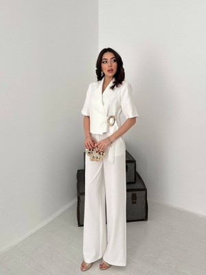 Lokadi Kadın Siyah Toka Detaylı Ceket Pantolon Takımı