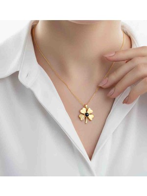 Modahilye 925 Ayar Gümüş 100 Dilde Seni Seviyorum Yazılı Altın Kaplama Sarı Renk Yonca Şans Kolyesi