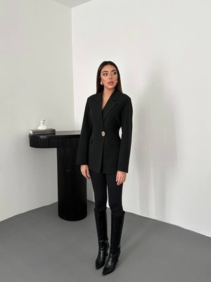 Lokadi Kadın Belden Oturtmalı Blazer Ceket