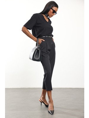 5in1Canpolat Siyah Kemerli Havuç Kesim Pantolon 9936