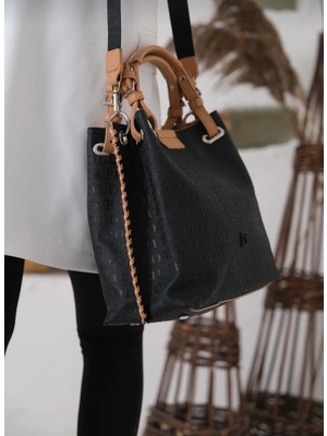 Just Polo Kadın  El Yapımı Büyük Boy 5 Bölmeli Örgülü Salaş Model Omuz Çantası 2180