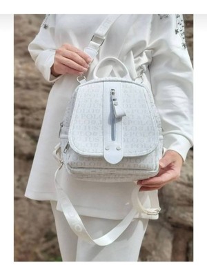 Just Polo Kadın Monogram Baskılı Sırt ve Omuz Çantası Günlük Kullanım Için Justpolo TYCTJK2177