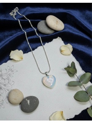 Meneva Aksesuar Opal Doğal Taş Kalp Formlu Çelik Kolye