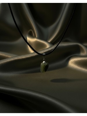 Meneva Aksesuar Yeşil Rutil Kuvars Doğal Taş Deri Ipli Kolye