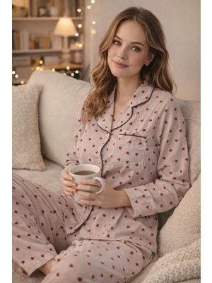 Çeyize Dair Herşey Kalpli Önden Düğmeli Kadın Pijama Takımı