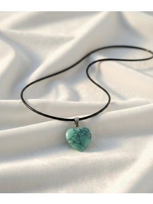 Meneva Aksesuar Firuze Doğal Taş Kalp Model Kolye