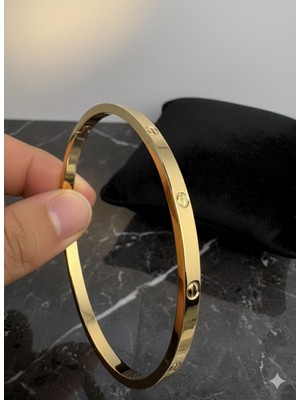 Meneva Aksesuar Altın Renk Çelik Taşlı Kelepçe Bileklik