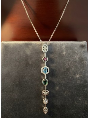 Meneva Aksesuar Gümüş Renk Çelik Çok Renkli Taşlı Geometrik Kolye