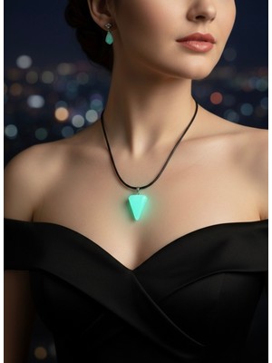 Meneva Aksesuar Karanlıkta Parlayan Kedigözü Doğal Taş Deri Ipli Özel Kesim Kolye