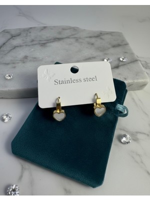 Meneva Aksesuar Altın Renk Çelik Minimal Kalp Inci Küpe