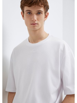 Mavi Mavi Nakışlı Beyaz Tişört 0613130-620