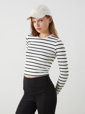 Lc Waikiki Yeni Sezon Bisiklet Yaka Çizgili Kadın Crop