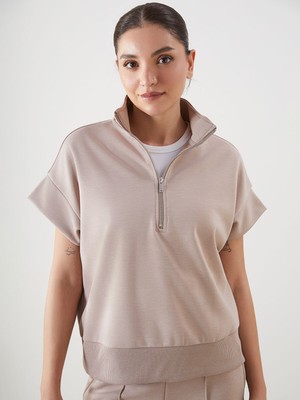 Lc Waikiki Yeni Sezon Dik Yaka Oversize Kadın Tişört