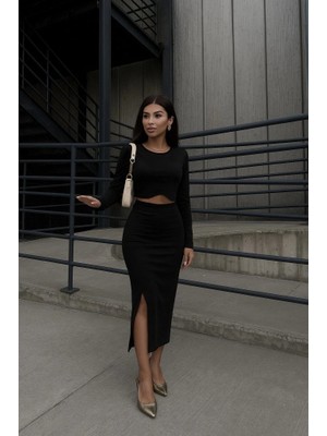 Veralya Kadın Uzun Kollu Bisiklet Yaka Kısa Krop Dalgıç Bluz ile Önden Yırtmaçlı Uzun Etek Ikili Takım