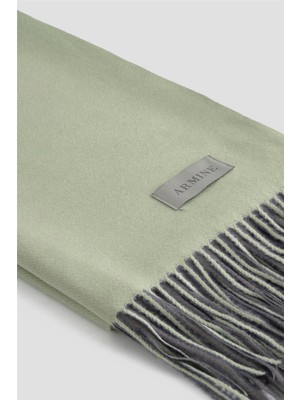 Armine Püsküllü Akrilik Atkı Mint Yeşili