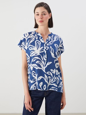 Lc Waikiki Yeni Sezon Kaçık Yaka Çiçekli Bluz