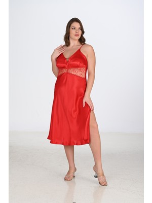 Ahu Kadın Saten Dantel Garnili Büyük Beden Yırtmaçlı Gecelik | Kırmızı 2202