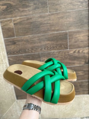 Zengezur Mall Storozde Tenda Yeşil Cilt Terlik (Numara: 39)