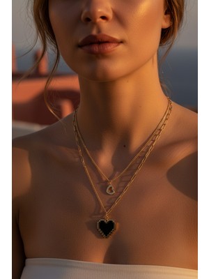 Medo E-Konsept 🖤 Siyah Kalp Kolye - Altın Kaplama Çelik Kadın Aksesuarı Zarif ve Anlamlı Hediye-Son 2 Adet