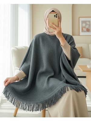 Moda Morfo Eteği Püskül Detaylı Triko Panço  -Füme