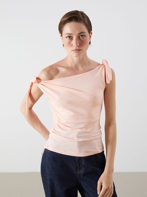 Lc Waikiki Yeni Sezon Dökümlü Yaka Büzgülü Bluz