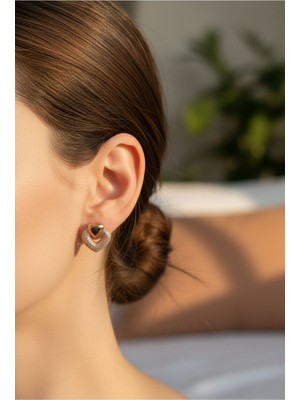 Solène Lora Zirkon Taşlı Kalp Tasarım Rose Gold Çelik Küpe