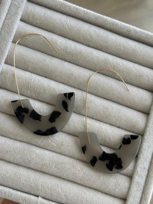 İrem Yıldız Leopar Model Sallantılı Çelik Küpe