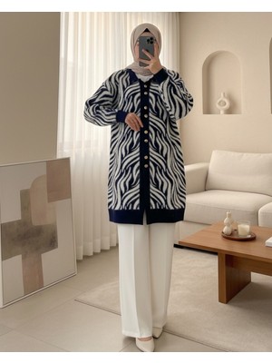 Modamorfo Düğmeli Zebra Desen Sakallı Triko Hırka -Laci