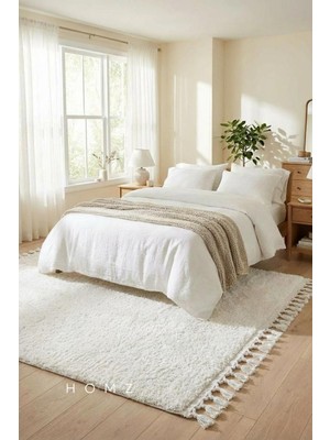 Puffy Peluş Tüylü Kaymaz Taban Yumuşak Kesme Yolluk Halı - Beyaz