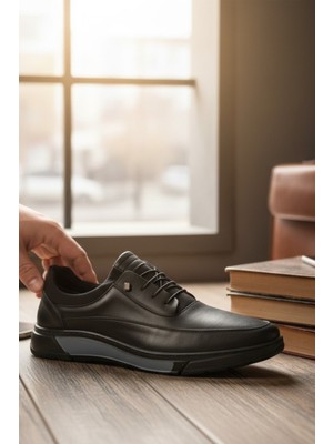 Enoch Erkek Siyah Ortopedik Tabanlı Bağcıklı Büyük Numara Klasik Günlük Ayakkabı (45-50)
