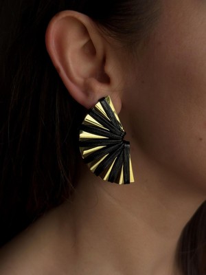 Luseda Siyah & Gold Detaylı Yelpaze Küpe