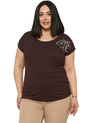 Disentis Modest Büyük Beden Düşük Kısa Kollu Omuzda Damla Desenli Kahverengi Bluz