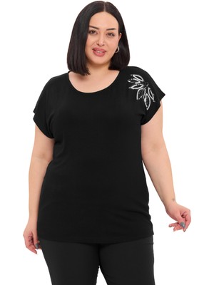 Disentis Modest Büyük Beden Düşük Kısa Kollu Omuzda Yaprak Desenli Siyah Bluz