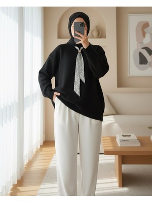 Modamorfo Fularlı Yumoş Triko Kazak -Siyah