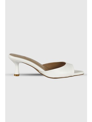 Morgana Beyaz Mat Tek Bant Kadın Topuklu Terlik