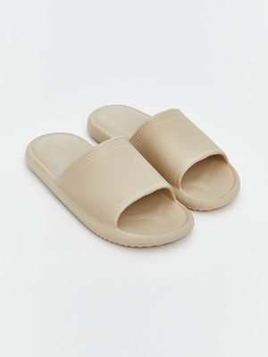 LC Waikiki Kadın Terlik Bej Renk Düz Tasarım Kalın Tabanlı Konforlu Kullanım İçin