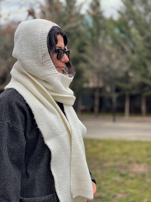 Trend Nexus Kapüşonlu Şal-Atkı