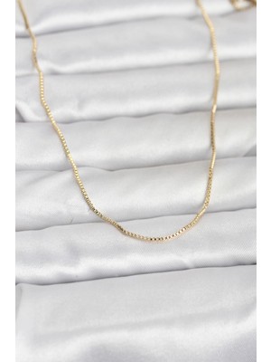 Renklime cm 14K Gold Renk Ince Kare Zincirli Model 60 cm Kadın Kolye