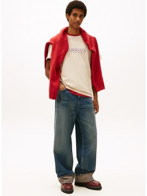 Tommy Jeans Bisiklet Yaka Baskılı Bej Erkek T-Shirt DM0DM22333ABY Bej T-Shirt