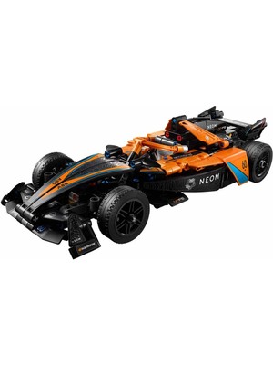 Renklime LEGO Technic Neom Mclaren Formula E Yarış Arabası 42169