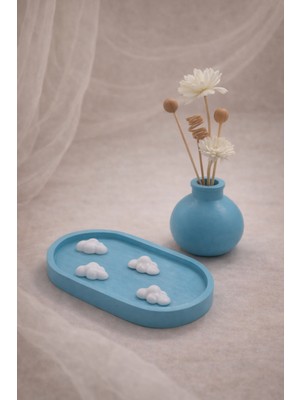 Atiye Studio El Yapımı Taş Tozu 2’li Dekoratif Set – Mini Vazo + Bulut Figürlü Oval Tabak Modern Ev Dekoru