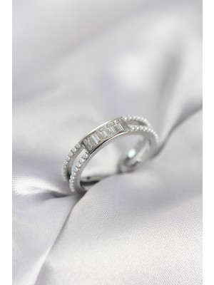 İlk El Grup Baget Zirkon Taşlı Gümüş Renk Incili Kadın Yüzük IEGBJTR-RS34