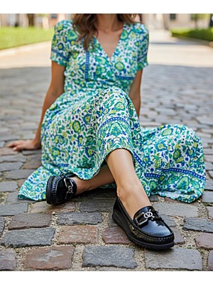 KAFKASLAR AYAKKABI Kaymaz Düz Taban Kırışık Parlak Yumuşak Günlük Kadın Babat Ayakkabı