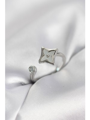 İlk El Grup Gümüş Renk Köşeli Yonca Model Zirkon Taşlı Kadın Yüzük - TJ-BYK4098 Iegtgrs-34