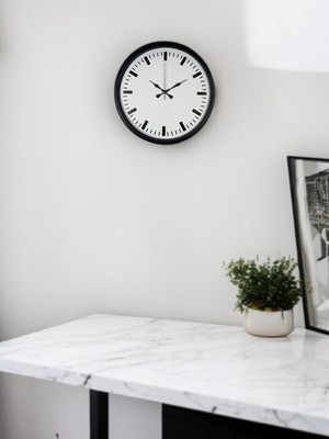 Tedaks 36 cm Siyah Sade Standart Duvar Saati