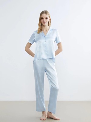 LC Waikiki Mavi Gömlek Yaka Desenli Saten Kadın Pijama Takım  (S6)